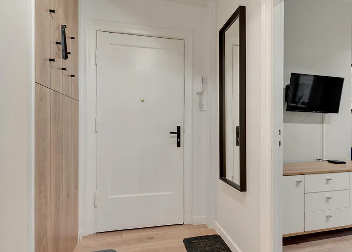 شقة Center 1 By Grand غدينيا